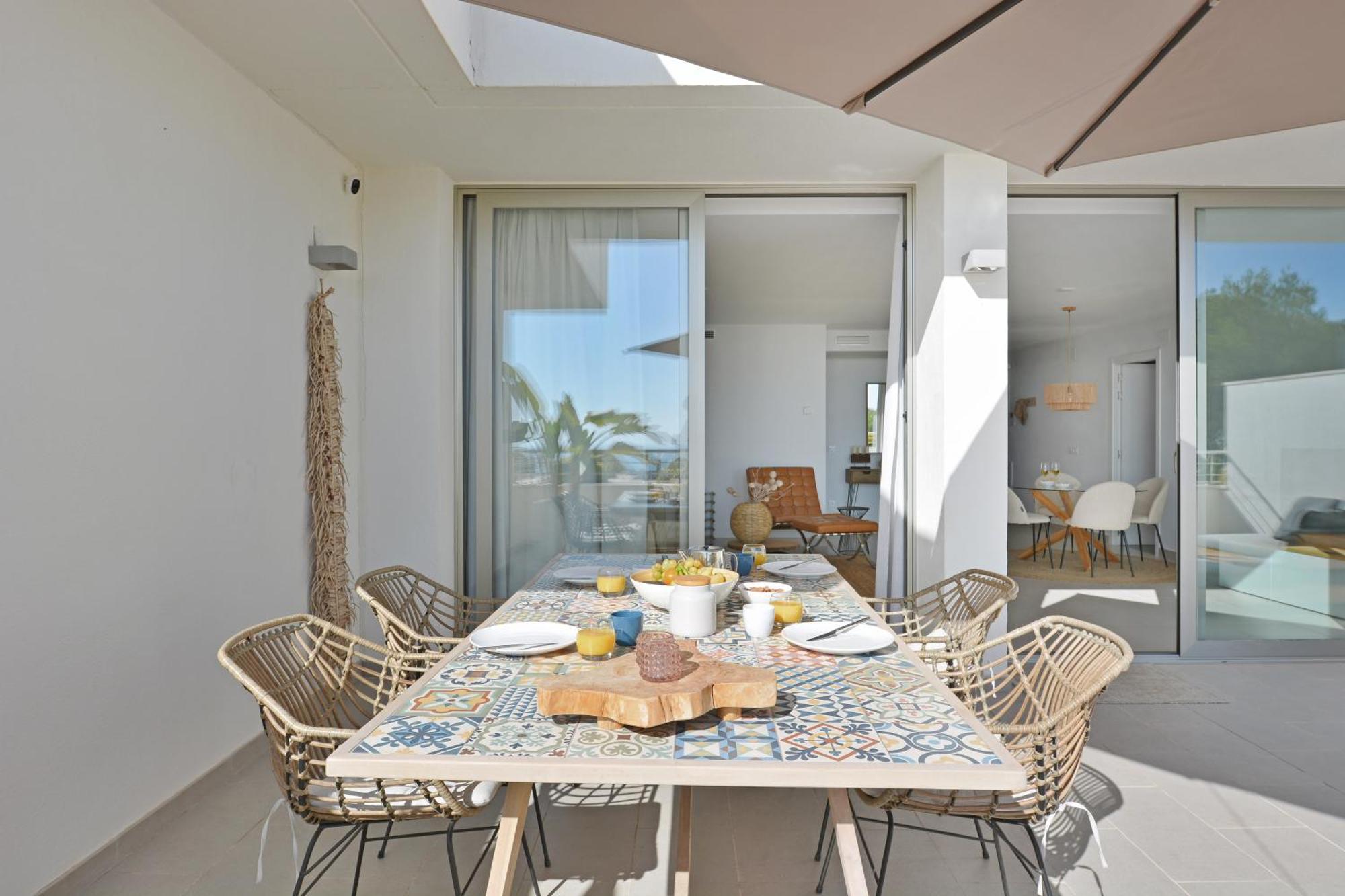 Altea Bayview Apartment By Nras エクステリア 写真